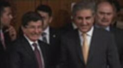 Davutoğlu Pakistan’da